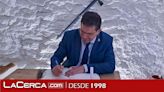Valverde compromete en Argamasilla de Alba la ayuda de la Diputación para concluir las obras de la Casa del Bachiller Sansón Carrasco