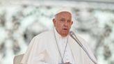 Fading memory of World War Two raises conflict fears, pope warns