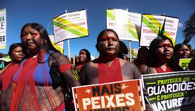 Frustrated with Brazil's Lula, Indigenous peoples march to demand land recognition