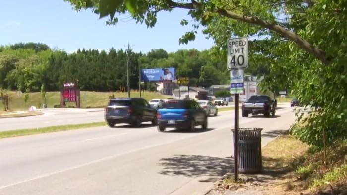 ‘Roanoke’s sorriest bus stop’ to get much-needed shelter