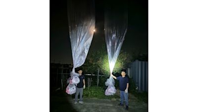 Norcorea vuelve enviar globos al Sur, probablemente con basura