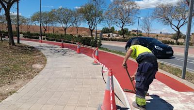 Paterna repinta los carriles bici de Santa Rita y La Canyada