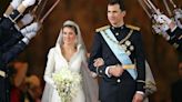 Felipe e Letizia completam 20 anos de casamento com imagem renovada da monarquia espanhola