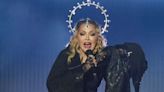 Madonna é processada por fã que se disse 'forçado' a assistir cenas sexuais em show; entenda