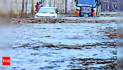 BMC deploys 80 workers to monitor waterlogging | Bhubaneswar News - Times of India