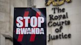 El Tribunal Superior de Londres considera legal la deportación de migrantes a Ruanda