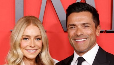 'Live's Mark Consuelos Shocks Kelly Ripa with On-Air Admission About Kissing a Fan
