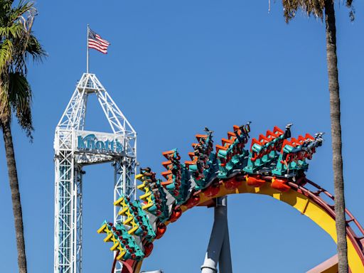 Six Flags and Cedar Fair announce all-park annual pass