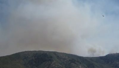 Brush fire grows to 100 acres near Mount Baldy, hiking trails closed