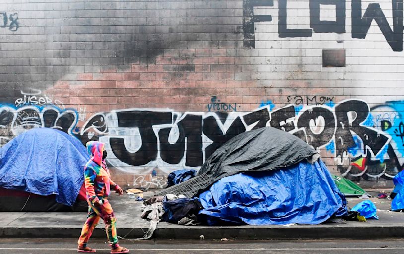 Los Angeles is using AI in a pilot program to try to predict homelessness and allocate aid