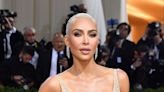 Kim Kardashian afirma que perder peso para usar el vestido de Marilyn Monroe le enseñó algo sobre la “salud”