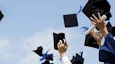 Graduaciones de bachillerato y licenciatura en Puebla incrementan su precio
