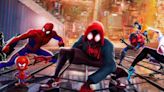 Spider-Man: Beyond the Spider-Verse y otros proyectos se retrasan por huelga de escritores