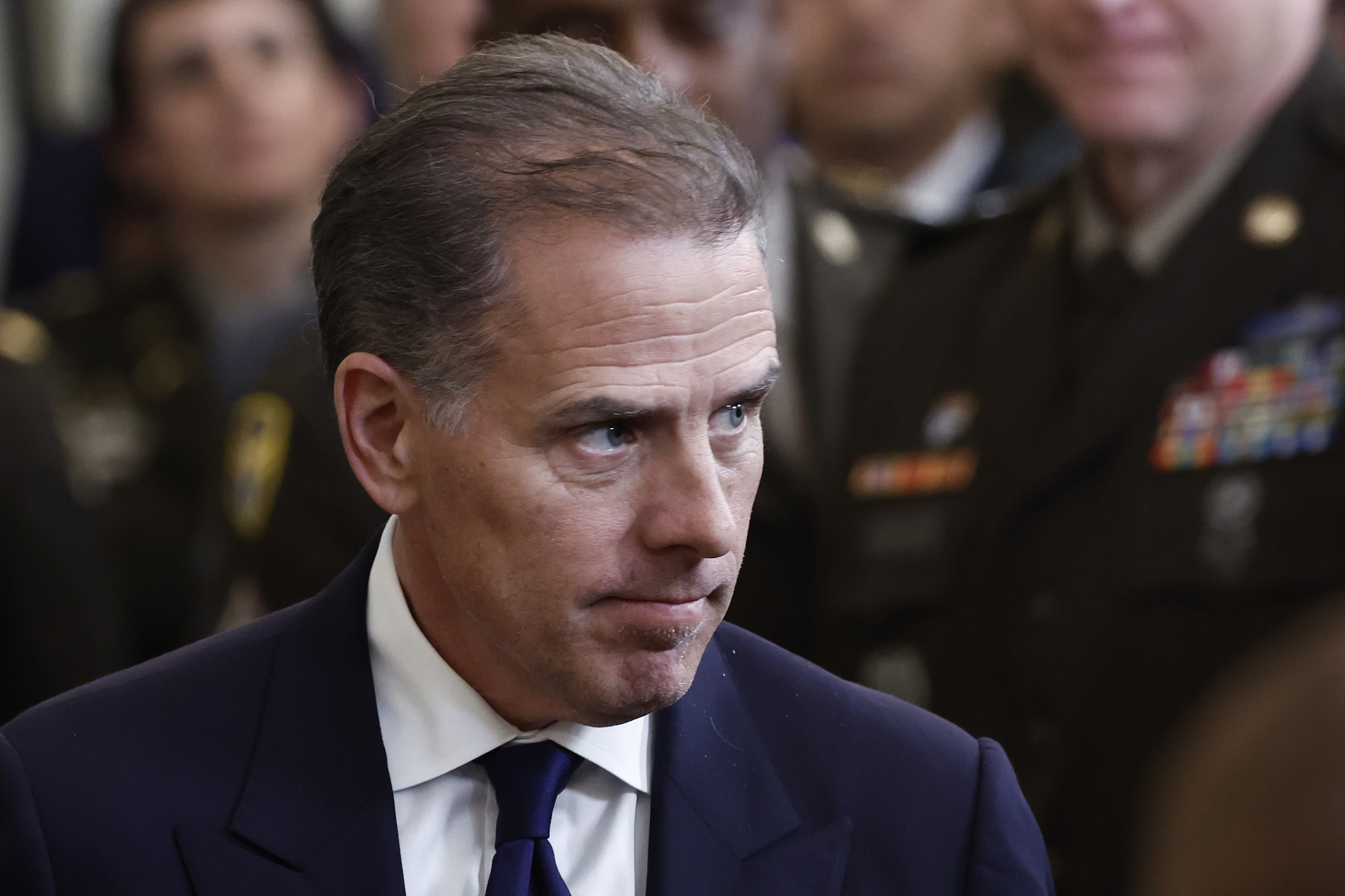 Hunter Biden reverses course in gun trial