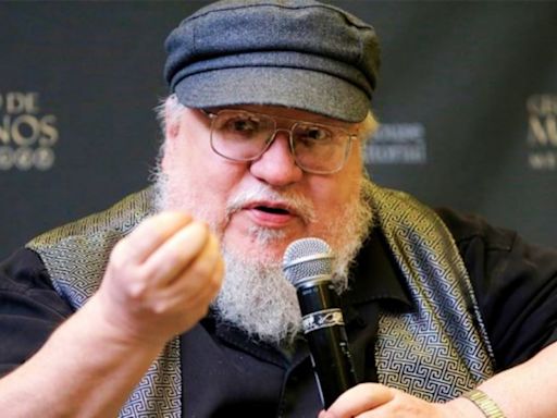 George RR Martin explota contra ‘Juego de Tronos’ y todas las series y películas que cambian cosas de los libros