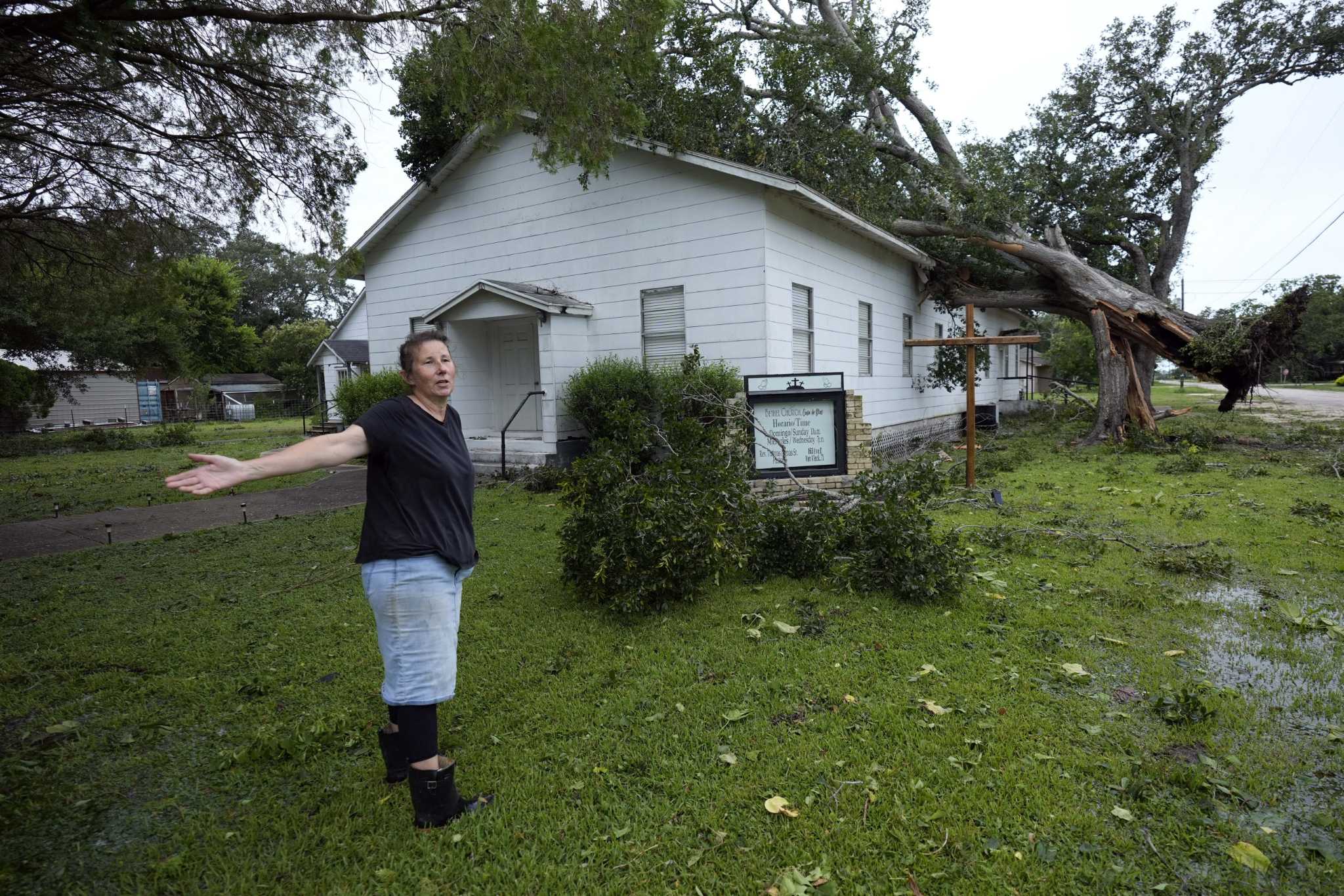 How Beryl's storm remnants could impact Connecticut's weather this weekend