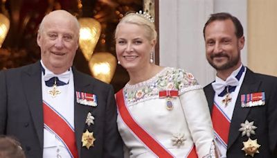 La decisión del rey Harald que abre una nueva etapa en Noruega, ¿afectará a los príncipes Haakon y Mette-Marit?