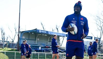 De cara a los tests con Los Pumas, Francia ya está en la Argentina