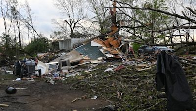 Tornado damages FedEx facility, mobile home park in West Michigan