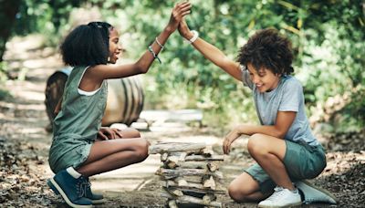 How Girl Scouts Benefits Girls, from Well-being to College Admissions