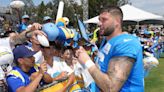 Chargers training camp 2022: Live updates from Day 8