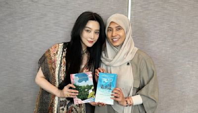 Fan Bingbing makes new friends in Malaysia