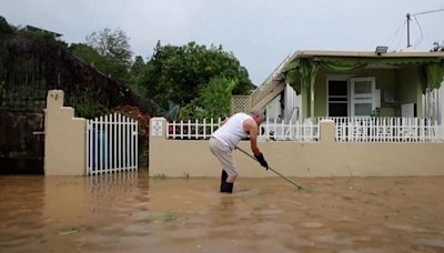 Philadelphia-area resident from Puerto Rico worries for family after Hurricane Ernesto hits island