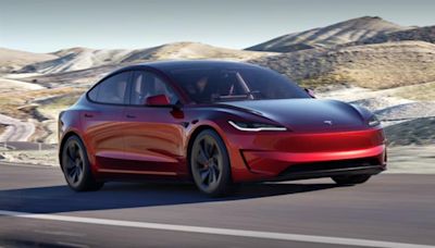 特斯拉靠「這招」股價回血10% 馬斯克：新Model 3極速幹掉911