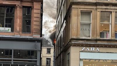 Fire crews on Glasgow Buchanan Street as blaze breaks out behind city centre shop