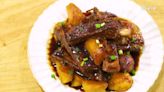 電飯煲食譜｜電飯煲薯仔炆排骨 Braised potato and spare ribs in ri