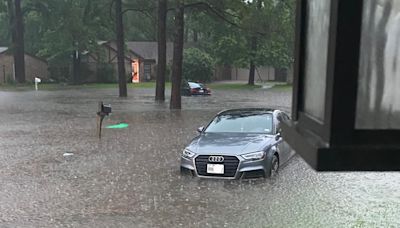 Live updates: Severe thunderstorms bring heavy rains, flash flooding to Southeast Texas