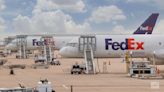 How FedEx could win by losing its Postal Service business