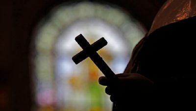 Expanding clergy sexual abuse probe targets New Orleans Catholic church leaders