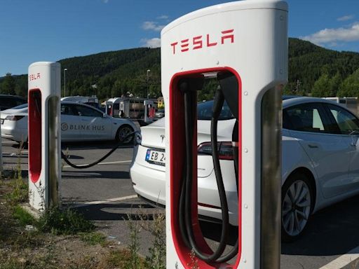 Tesla超級充電Supercharge裁員約500人 汽車生產商措手不及