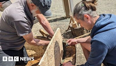Stanwick Lakes to host Bronze Age replica boat launch