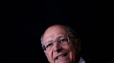 Alckmin anuncia grupo de economia com Lara Resende, Arida, Barbosa e Mello