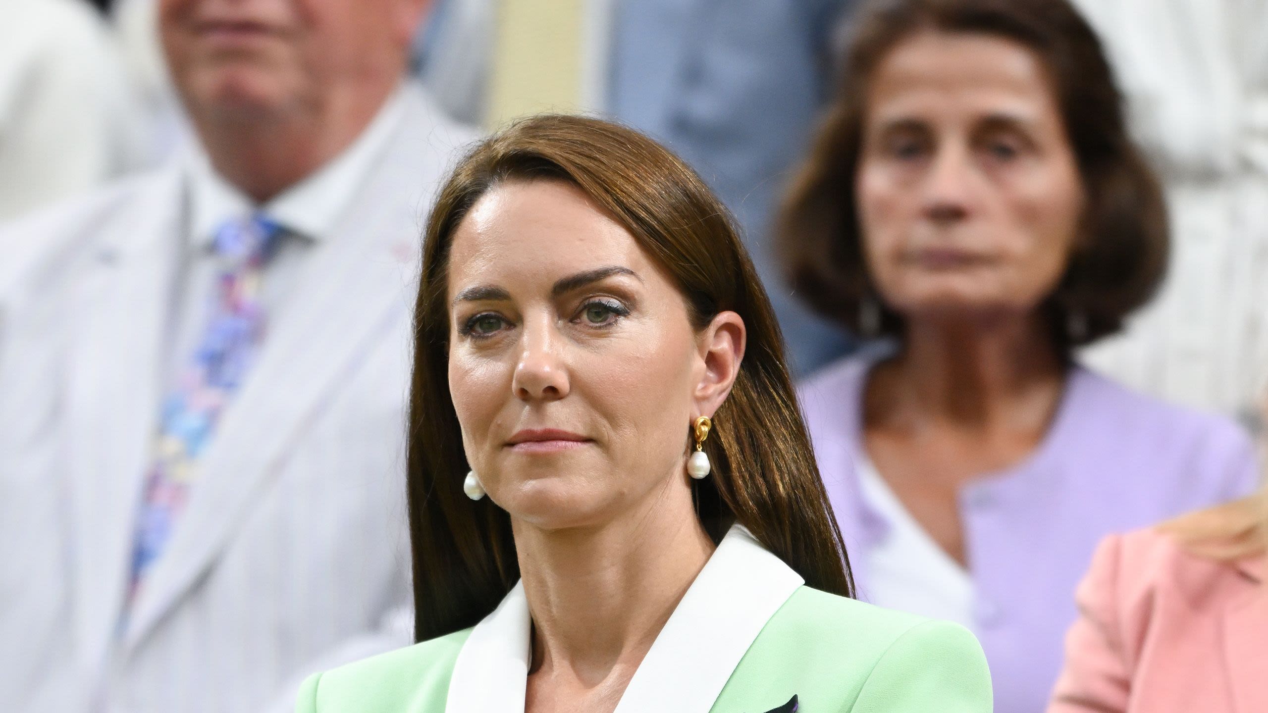 Palace Makes Rare Comment on Princess Kate's Cancer Treatment Amid Viral Rumors