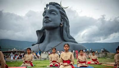 Sadhguru | Guru Purnima: When new possibilities open up