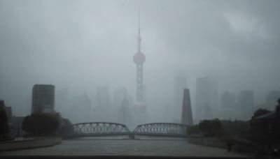 Typhoon Bebinca Temporarily Halts Container Operations at Shanghai, Ningbo Ports