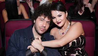 Selena Gomez Shares Cute Photo of Her Holding Hands with Boyfriend Benny Blanco