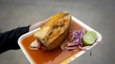 Guadalajara celebra a su torta ahogada, platillo con sabor mexicano