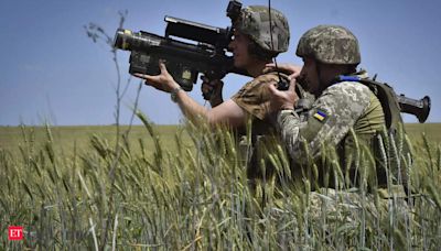 Berlin lets Ukraine use German weapons against targets in Russia after the US also eases its stance