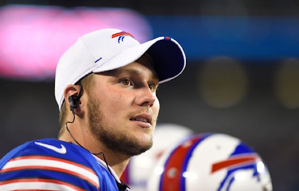 Bills’ Josh Allen visits local hospital for Nurses Week