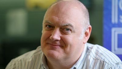 Apology over stolen Dara Ó Briain comedy notes