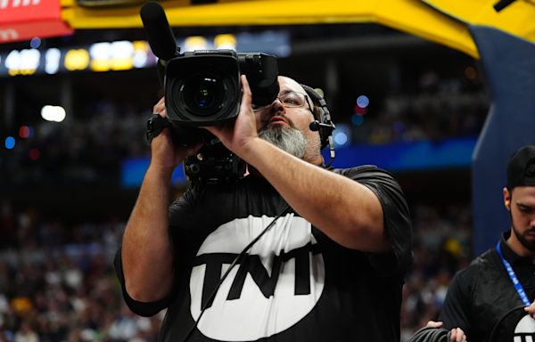 TNT sports gets two 2024 College Football Playoff games in ESPN deal