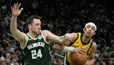 Middleton, Portis each score 29 as Bucks stay alive with 115-92 victory over Pacers in Game 5