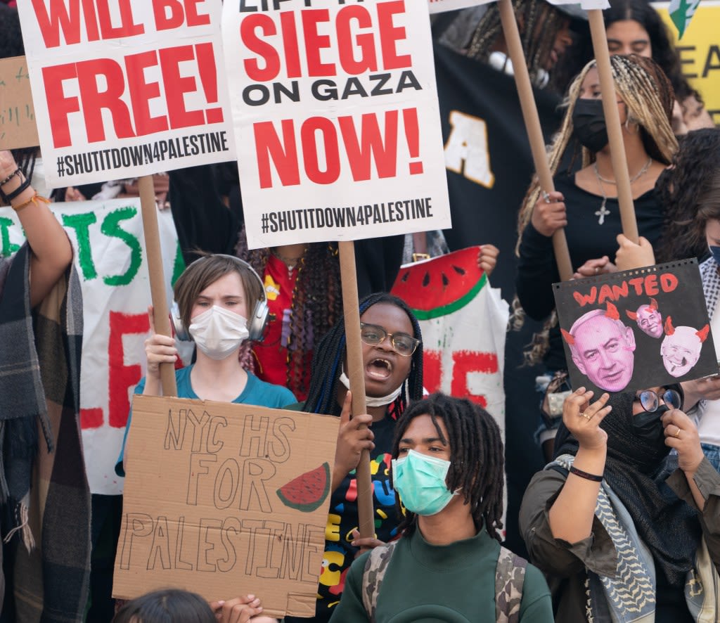 NYC high school students walk out of class to protest war in Gaza, city schools’ response