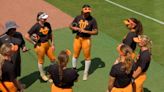 Lady Vols fall short of a sweep against Alabama