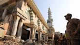 Death toll of Pakistan's mosque blast rises to 100