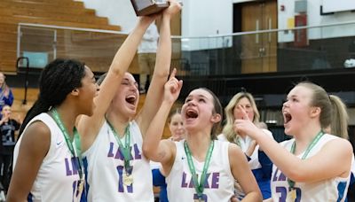 'I just love this team': Lake girls basketball celebrates first OHSAA district championship
